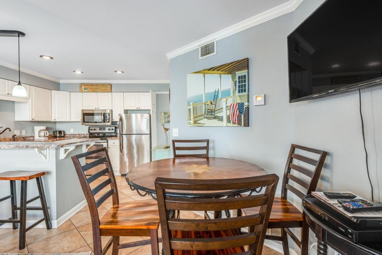 Summer Breeze 21 Apartment