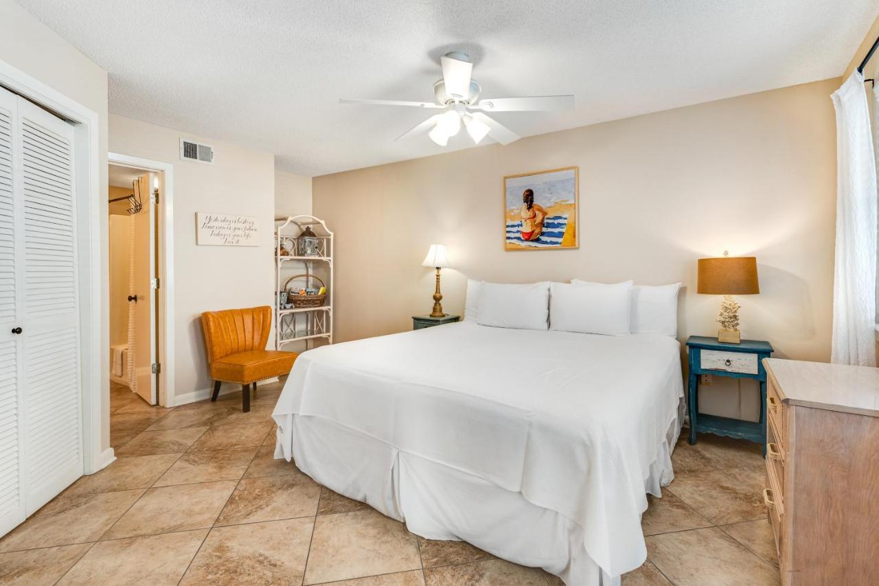 Summer Breeze 21 Orange Beach